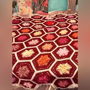 Handcrafted Floral Crochet Blanket - Red, Pink, Orange , Perfect Condition !!